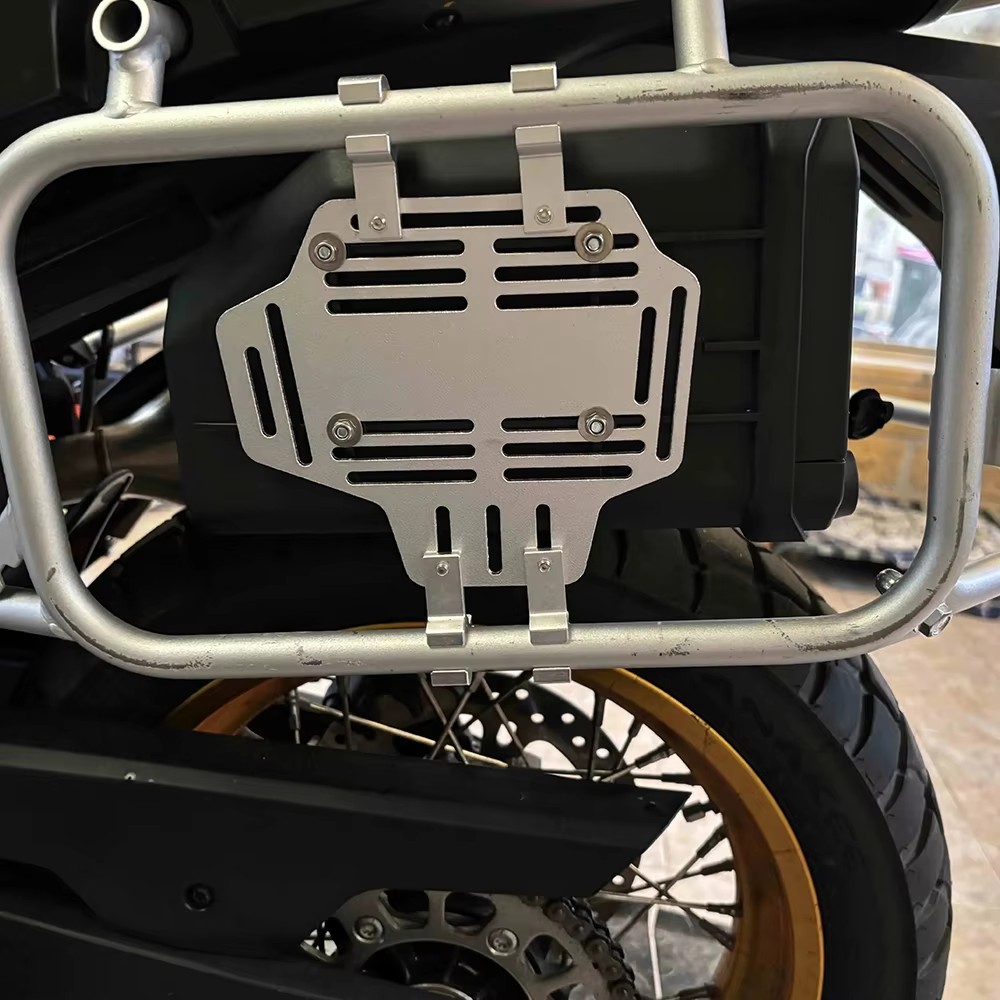 For Honda CRF1100L Adventure C - First Aid Kit recension och pris